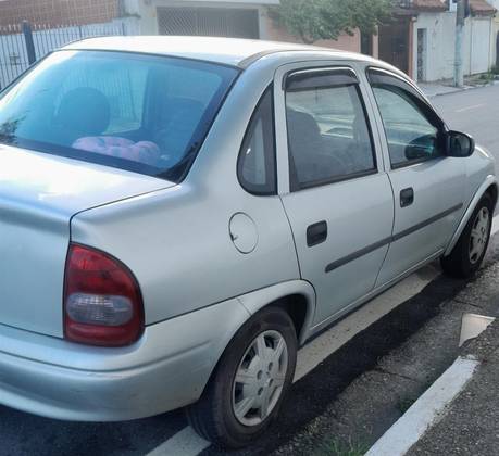 CHEVROLET CLASSIC 1.0 MPFI LIFE 8V FLEX 4P MANUAL CHEVROLET CLASSIC 1.0 MPFI LIFE 8V FLEX 4P MANUAL
